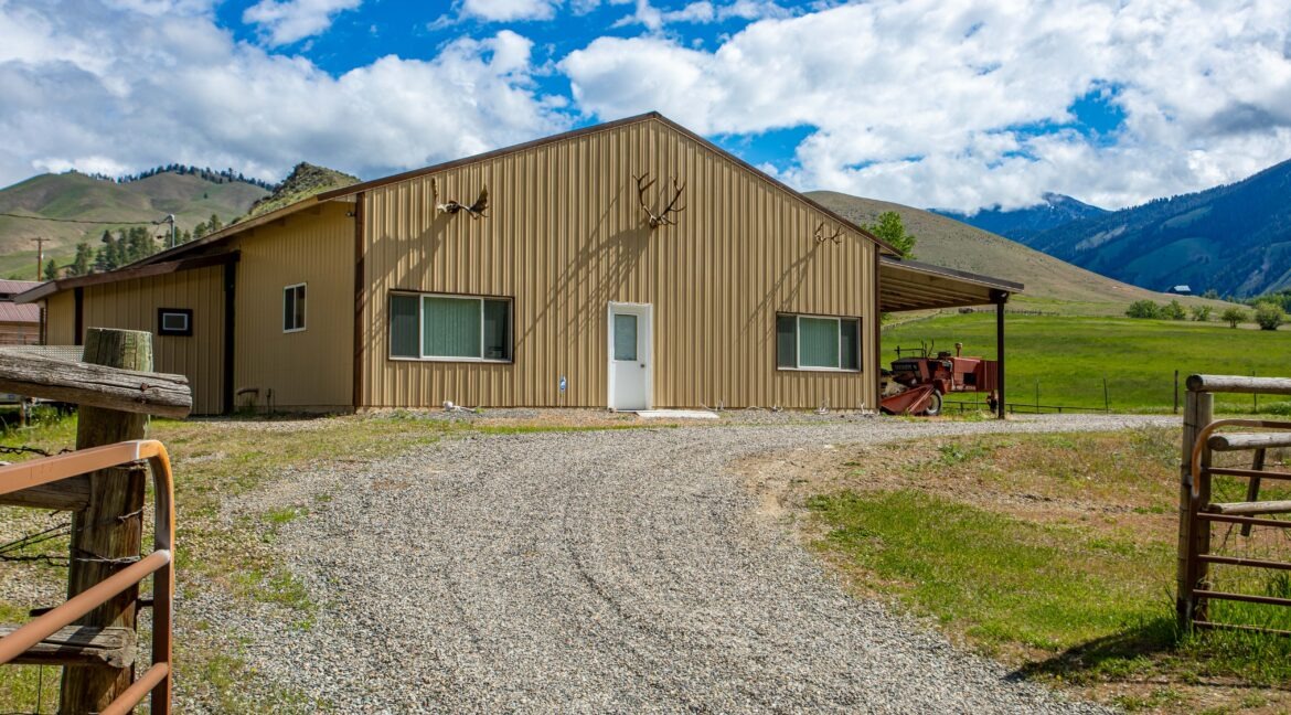 Exterior-4